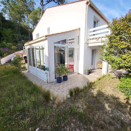 Appartement 3 Chambres 6 Pers Rez De Jardin 5Min Plage Quartier Du Phare Location Du Dimanche Au Dimanche En Juillet Et Aout La Tranche-sur-Mer Exterior photo