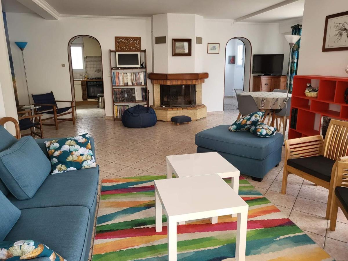 Appartement 3 Chambres 6 Pers Rez De Jardin 5Min Plage Quartier Du Phare Location Du Dimanche Au Dimanche En Juillet Et Aout La Tranche-sur-Mer Exterior photo